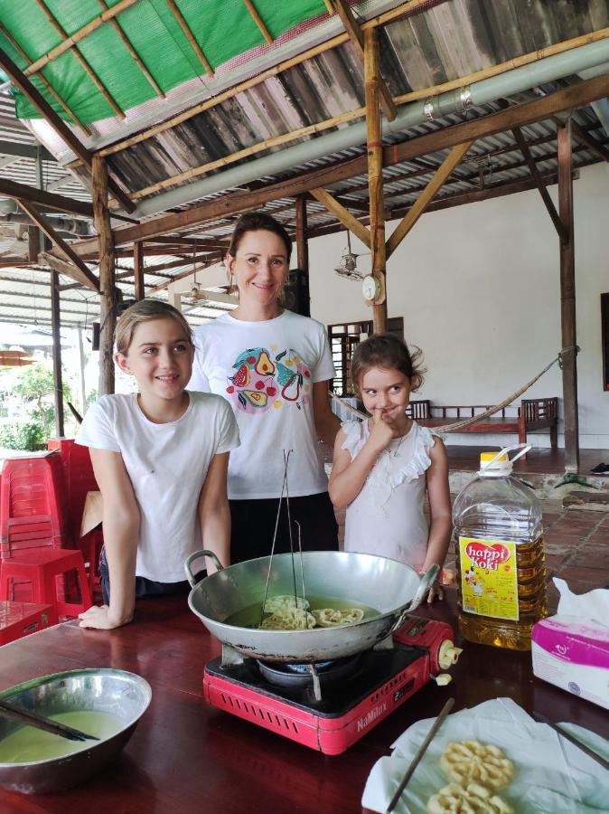 Winter Spring Homestay Center Can Tho Buitenkant foto